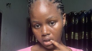 Free Nude HoneyAnna