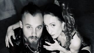 Free Nude HoneyandClyde