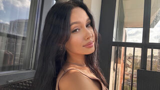 Free Nude IrisMiller