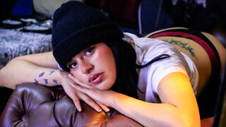 Free Nude IsadoraFalzone