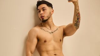 Free Nude JakeBlazee