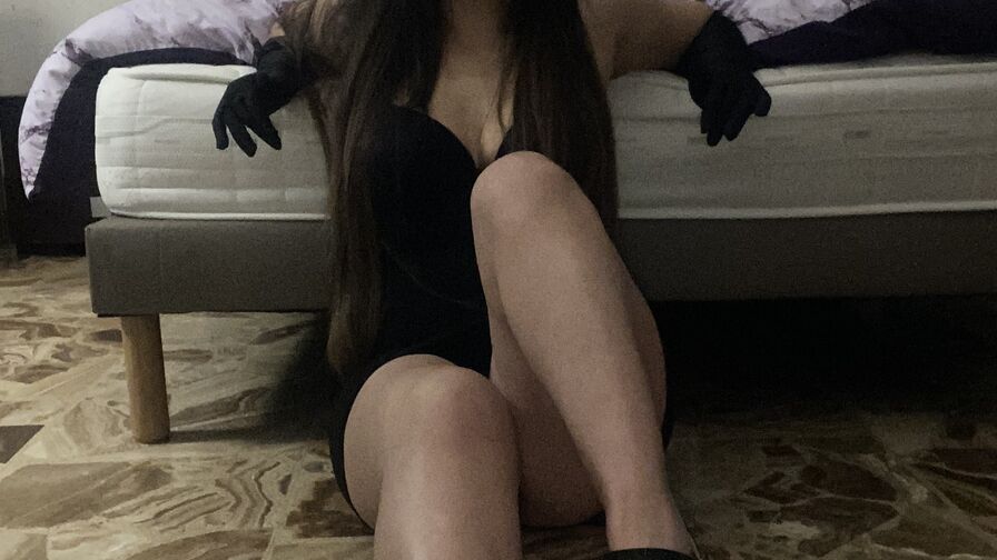 JessicaWhinston Nude