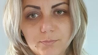 Free Nude JessieRichards