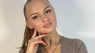 Free Nude JettaFenning
