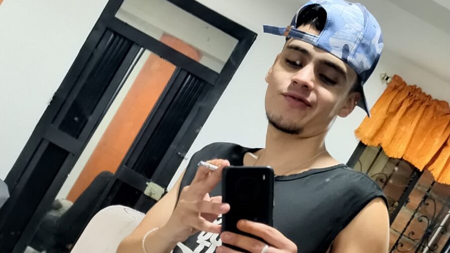 JhonOp Nude
