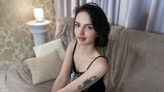 Free Nude JuliaNowak