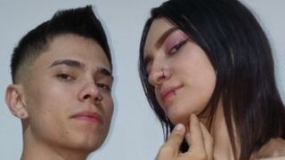 Free Nude JulyAndMarck