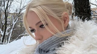 Free Nude JuneLaughton