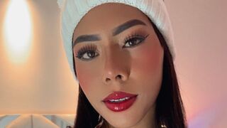 Free Nude KarlaMegan