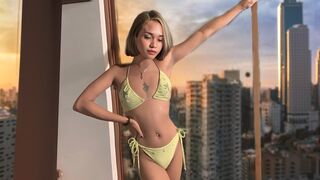 Free Nude KatalunaMoore