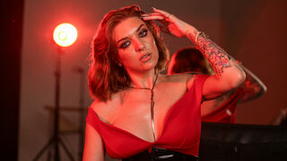 Free Nude KathleenLips