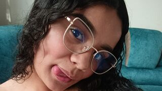 Free Nude KathyCarter