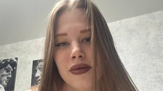 Free Nude KerriDirocco