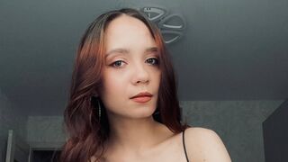 Free Nude KeshaKahler