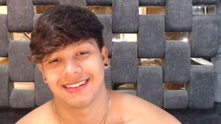 Free Nude KevinThobias