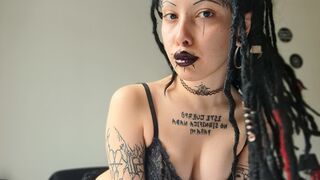 Free Nude KimiDragona