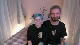 Free Nude KrisAndAlex