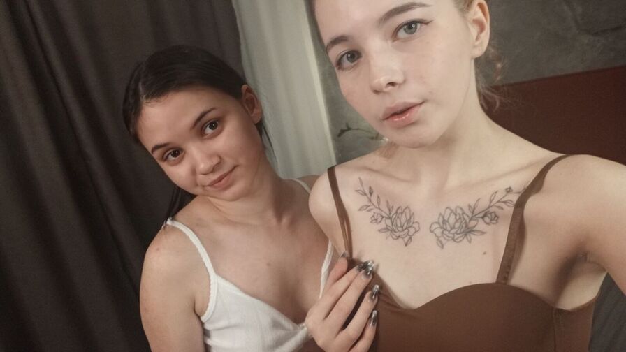 KrishnaAndPansy Nude