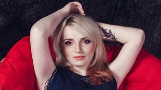 Free Nude KristinAllison