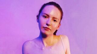 Free Nude KristineValbuena