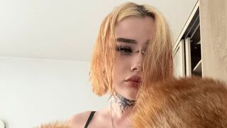 Free Nude LalyCarter