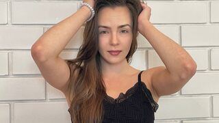 Free Nude LamaBrown