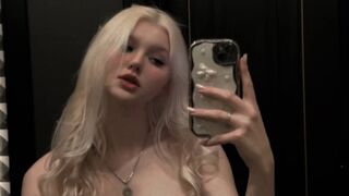 Free Nude LashayBernon