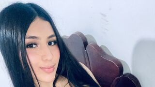 Free Nude LauraBlanco