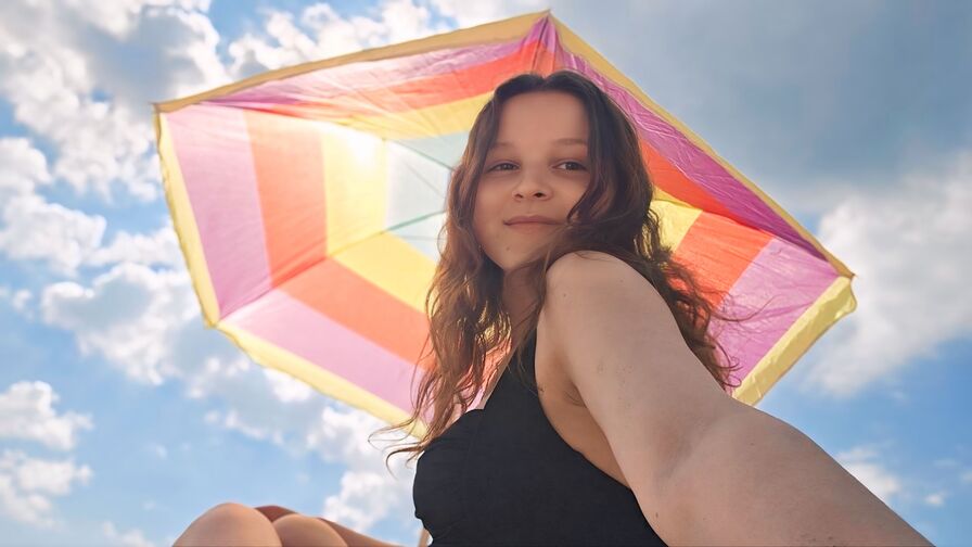 LauraJulian Nude