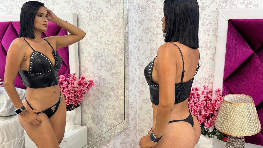 LaylaShan Nude
