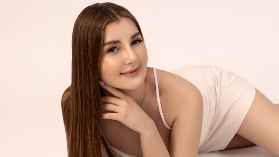 LeyaCharm Nude