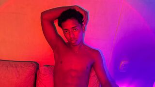 Free Nude LianBoyeur