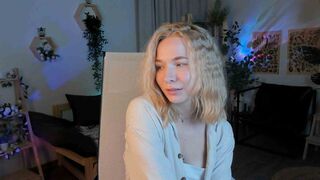 Free Nude LilaCrowell