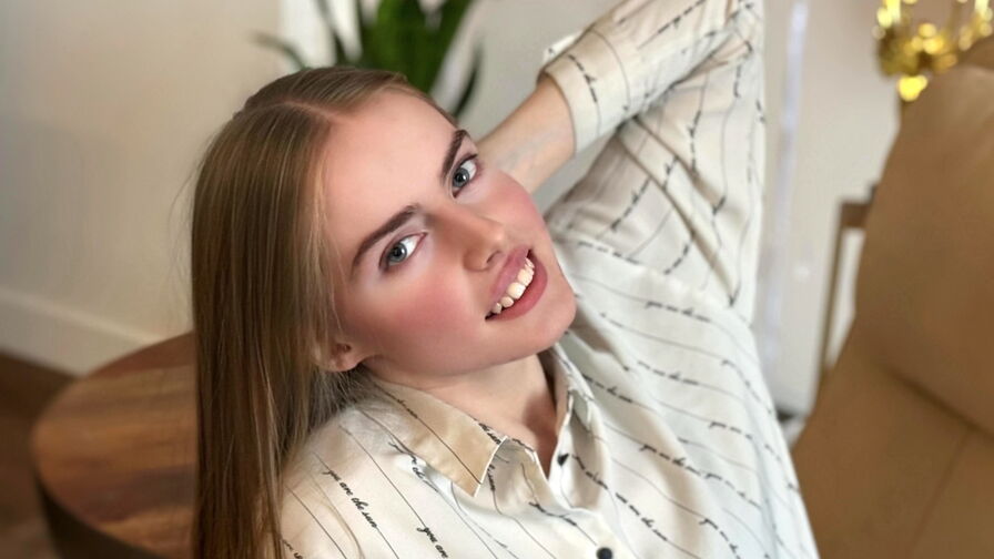 LiliLombroso Nude
