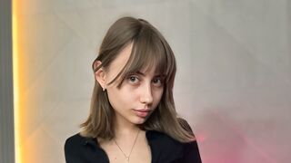Free Nude LiliMiu