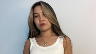 Free Nude LinSunny