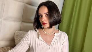 Free Nude LizaBezos