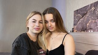 Free Nude LoraAndJuliana