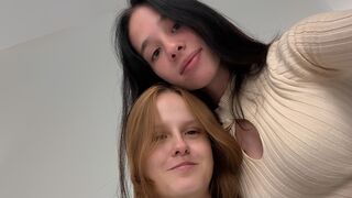 Free Nude LorettaAndKatie