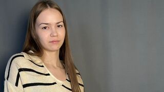 Free Nude LouisaKemme