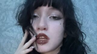 Free Nude LouisePerrish