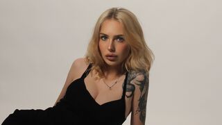 Free Nude LowerFrancis