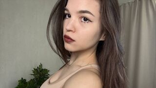Free Nude LucettaAston