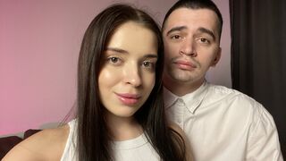 Free Nude LuellaDaniel