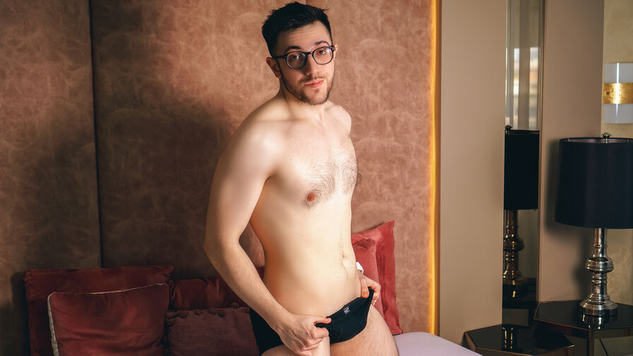 LukeAdams Nude
