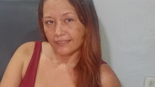 Free Nude Luzmari