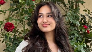 Free Nude MadlynWorsell