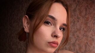 Free Nude MargarettaHedger