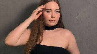 Free Nude MariaEllis