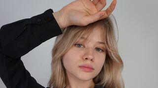 Free Nude MarionJohnstad